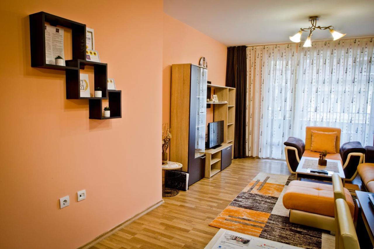 Sunflower Apartment City Center Plowdiw Exterior foto