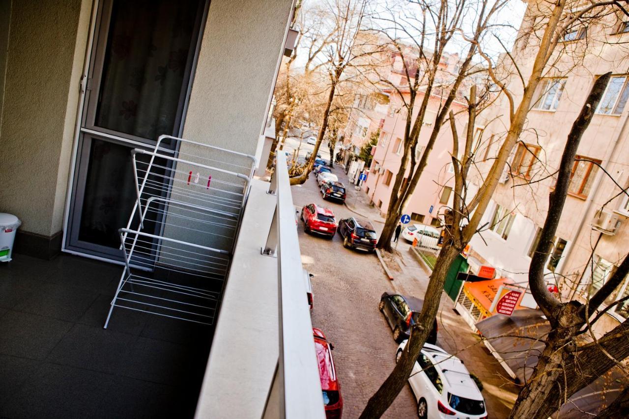 Sunflower Apartment City Center Plowdiw Exterior foto